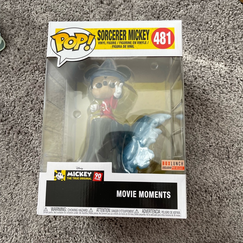 Funko Pop! Disney Movie Moments #481 Sorcerer Mickey Vaulted Vinyl Figure